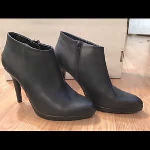 Solantz | Black Leather Booties